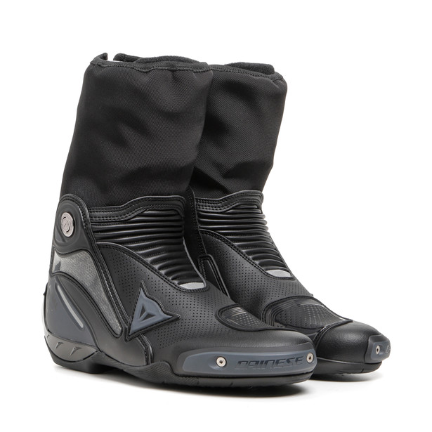 Мотоботинки Dainese Axial Gore-tex Black